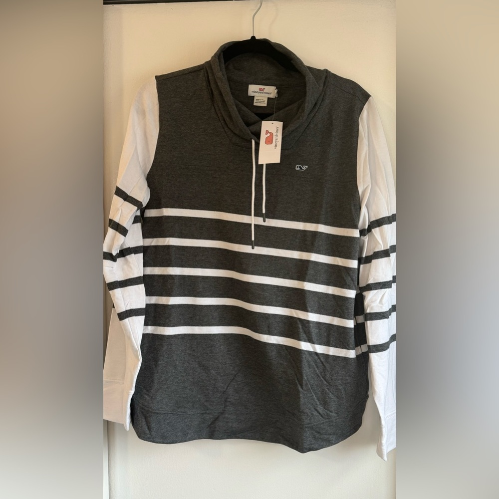 NWT Vineyard Vines Stripped Pullover Sweatshirt Size Small